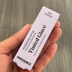 Provence Beauty Tinted Glacé Hydrating Lip Oil - Vin Chaud (Light Lavender Box)